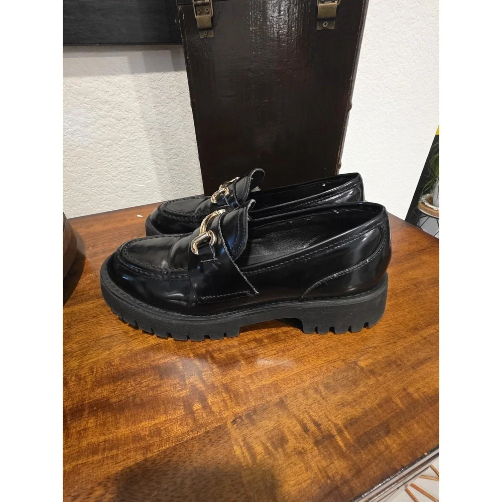 Steve Madden Women's Size 8.5  Black